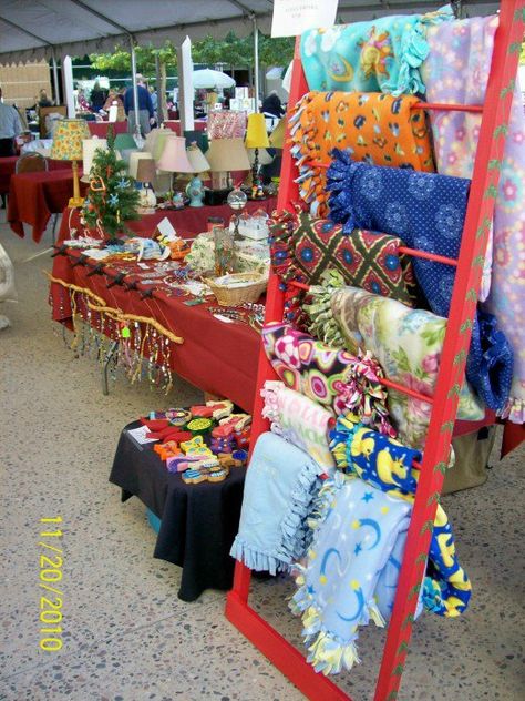 Blanket Rack Blanket Displays For Craft Shows, Diy Blanket Display, Craft Fair Blanket Display, Blanket Vendor Display, Craft Show Blanket Display, How To Display Blankets At A Craft Fair, Blanket Display Ideas Craft Fairs, Quilt Display Ideas Craft Fairs, Tote Bag Display Craft Fair