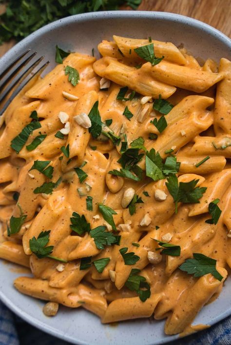 Minimal Meals, Sweet Potato Pasta Recipe, Sweet Potato Pasta Sauce, Sweet Potato Sauce, Sweet Potato Pasta, Potato Sauce, Hearty Food, Unbound Wellness, Freeze Sweet Potatoes