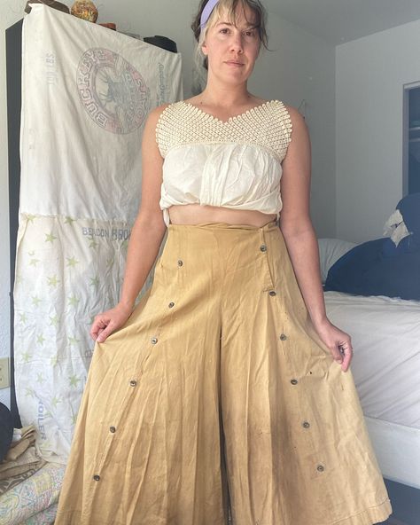 Antique split skirt riding pants. Comes with panel that buttons to each side to form skirt look in front. Lots of hand sewn repairs and wear on these, but still wearable. The most flattering wide leg pant and perfect for fall! 28” waist. DM for price/more details. #splitskirt #sportswear #ridingpant #victorian #antiqueclothing #antique #desertoasisvintage #availabledov #coloradovintage #telluride Cowgirl Aesthetic, Riding Pants, Split Skirt, Antique Clothing, Wide Leg Pant, Historical Clothing, Long Skirt, Hand Sewn, Wide Leg Pants