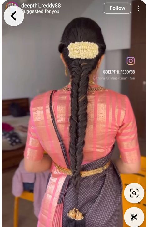 South Indian Wedding Hairstyles, Bridal Hairstyle Indian Wedding, Hair Style On Saree, Engagement Hairstyles, Bridal Hairdo, Latest Blouse Designs Pattern, Traditional Blouse Designs, Indian Wedding Hairstyles, Beautiful Braided Hair