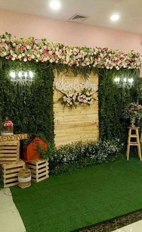 Stones Garden Ideas, Backdrop Design Ideas, Grass Backdrops, Wedding Background Decoration, Flower Wall Wedding, Diy Wedding Backdrop, Desi Wedding Decor, Wedding Backdrop Design, Wedding Backdrop Decorations