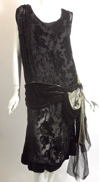 black burnout velvet dress lined in black silk with velvet swagged hip sash, 1920s Vintage Dresses 20s, Vintage 20s Dresses, Style Année 20, Gold Sash, 20s Dresses, Burnout Velvet Dress, 1920 Fashion, Robes Vintage, Burnout Velvet