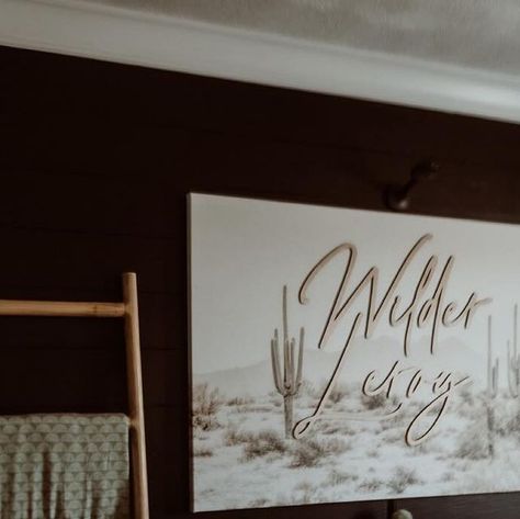 𝐀𝐃𝐑𝐈𝐀𝐍𝐍𝐀 𝐆𝐀𝐒𝐒 on Instagram: "Wilder’s Nursery 🫶🏻 aka my newest favorite room in the house — now I just need to order his newborn photos to hang on the wall over the dresser 🙌🏻

#nursery #nurseryinspo #nurseryreveal #wilder #wilderleroy #babyboynursery" Dresser Nursery, Nursery Inspo, Baby Boy Nursery, Baby Boy Nurseries, Boy Nursery, Newborn Photos, Hang On, Dresser, The Wall