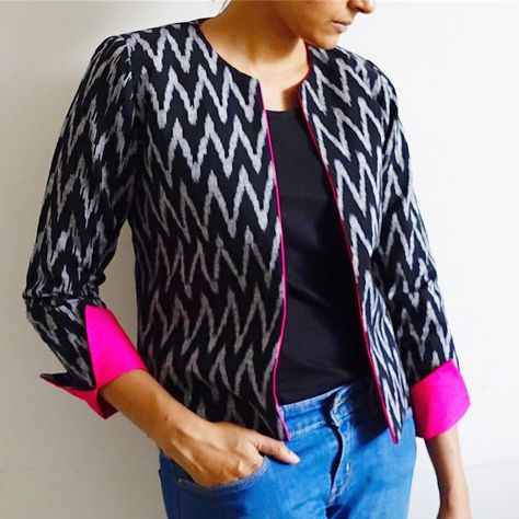 dui on Instagram: “Black Chevron Jacket - #reversibleclothing #cottonjacket #womenswear #indianjackets #indianfabricsandcolours #indiansesignerwear…” Boutique Western, Chevron Outfit, Reversible Clothing, Indian Jackets, Tye And Dye, Decimals Worksheets, Cotton Jackets Women, Indian Kurti Designs, Trendy Dress Outfits