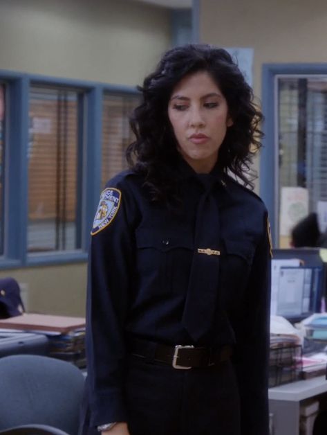 Rosa Diaz Icon, Rosa Diaz Brooklyn 99, Rosa Diaz, I Deserve It, Stephanie Beatriz, Casual Goth, Bi Panic, Brooklyn 99, Police Women