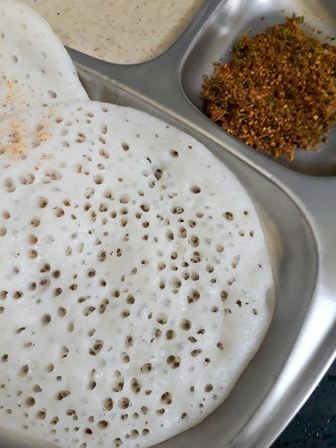 How to make Sponge Dosa Sponge Dosa, Dosa Varieties, South Indian Breakfast Recipes, Different Types Of Bread, How To Boil Rice, Indian Breakfast, Types Of Bread, Breakfast Options, Breakfast Dishes