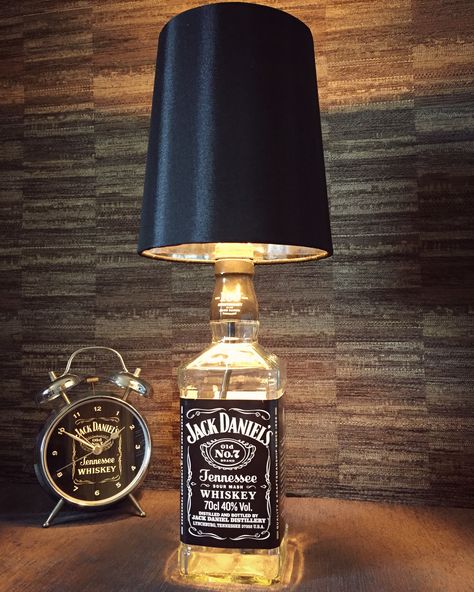 Whiskey Bottle Lamp, Wine Bottle Lanterns, Alcohol Bottle Crafts, Wooden Lamps Design, Man Cave Lighting, Jack Daniels Bottle, Kitchen Lighting Design, Whisky Bottle, Recycled Glass Bottles