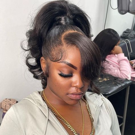 Lace Frontal Ponytail Hairstyles, Lace Frontal Ponytail, Frontal Ponytail Hairstyles, Ball Ponytail, Ponytails Hairstyle, Closure Hairstyles, Hairstyles Knotless, Frontal Ponytail, Weave Ponytail Hairstyles