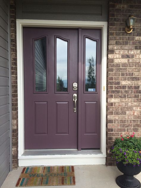 Plum Front Door Colors, Purple Exterior Door, Plum Front Door, Burgundy Front Door, Outdoor House Colors, Purple Front Door, Hamptons Door, Victorian House Renovation, Purple Front Doors