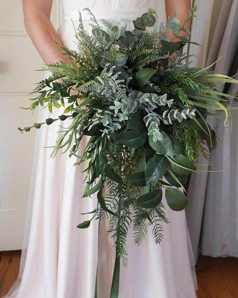 a lush textural and cascading wedding bouquet with pale greenery, ferns, foliage and other stuff Fern Bouquet, Foliage Bouquet, Fern Wedding, Greenery Wedding Bouquet, Green Wedding Bouquet, Greenery Wedding Decor, Cascading Wedding Bouquets, Eucalyptus Bouquet, Greenery Bouquet