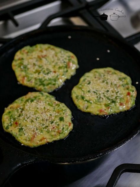 Savoury Lentil Pancakes - Vegan and Gluten free Lentil Pancakes Recipe, Lentil Pancakes Vegan, Lentil Crepes, Lentil Pancakes, Green Lentil Recipes, Savory Waffle Recipe, Veggie Pancakes, Chicken Lentil, Colombian Recipes