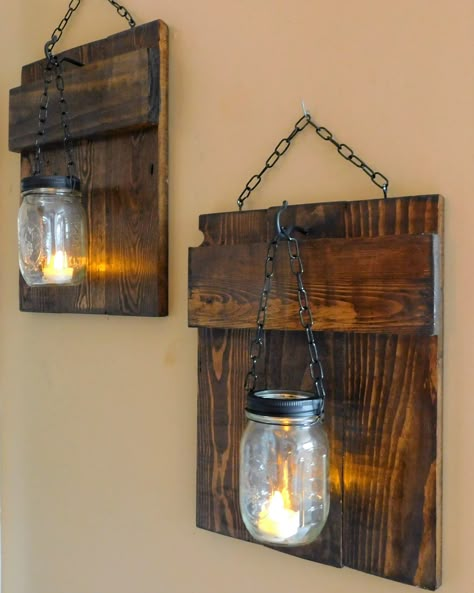 Awesome Rustic Pallet Sconces  #homedécor #palletcandleholder #partydecor #recyclingwoodpallets #wallsconce Made from pallet wood Pallet Candle, Pallet Wall Decor, Pallet Home Decor, Desain Pantry, Pallet Patio, Pallet Decor, Wooden Pallet Projects, Pallet Wall, Pallet Crafts