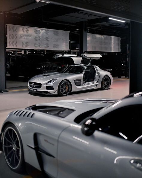 #Mercedes #BlackSeries #SLS #SLSBlackSeries #AMGGTBlackSeries @ivanorlov Sls Black Series, Sls Amg Black Series, Mercedes Sls Amg, Amg Black Series, Billionaire Lifestyle Luxury Living, Sls Amg, Mercedes Sls, Black Series, Billionaire Lifestyle