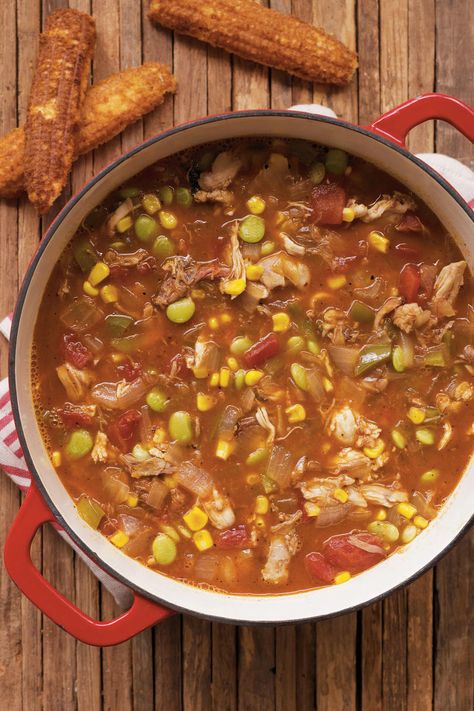 Family-Friendly Recipes That'll Use Up That Frozen Corn | The origins of this stew may be disputed, but one thing is for sure: it’s a stunning winter dish. It has both chicken and barbecued pork, plus a whole bunch of vegetables (and, of course, frozen corn). #recipes #recipeideas #southernliving #dinnerrecipes #dinnerideas #familydinner Maryland Crab Soup, Seafood Soup Recipes, Potatoes Vegetables, Southern Living Recipes, Brunswick Stew, Ready Set Eat, Maryland Crabs, Bread Dishes, Crab Soup