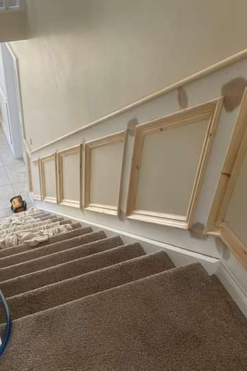 Wall Panelling On Stairs, Half Panelled Staircase, Panelled Staircase Hallways, Stairway Paneling Ideas, Panelled Walls Staircase, Stair Molding Trim, Panelled Staircase, Stairs Landing Decor, Panelled Hallway