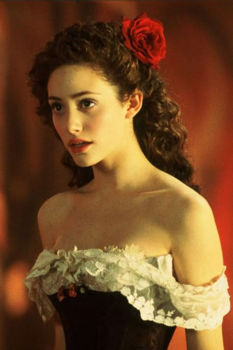 Phantom Of The Opera 2004, Christine Daae, A Night At The Opera, 얼굴 그리기, Emmy Rossum, Actrices Hollywood, The Phantom Of The Opera, Arte Fantasy, Phantom Of The Opera