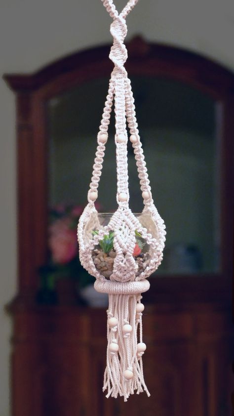 plant hanging ideas, new macrame plant hanger tutorial, new macrame design, macrame plantas, cintre de plante, makramee blumenampel, macrame pot holder, flower pot hanging, macrame plant hanger patterns, boho style home decor, macramé tutorial, Diy Macrame Plant Hanger Easy, Diy Macrame Plant Hanger Pattern, Diy Macrame Plant Hanger Tutorials, فن النسيج, Crochet Plant Hanger, Free Macrame Patterns, Macrame Plant Hanger Tutorial, Macrame Plant Hanger Patterns, Macrame Knots Tutorial