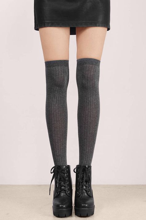 Ribbed Grey Socks Grey Socks Outfit, Workout Leggings Outfit, High Knee Socks Outfit, Socks Knee High, Ribbed Socks, Hair Socks, Grey Socks, Sock Outfits, Over The Knee Socks