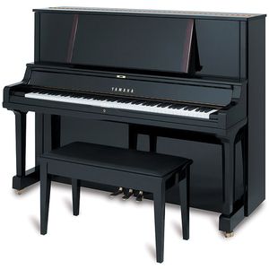 Almost like my mommas. But i dont want black. Yamaha Upright Piano, 132 Cm Ebony Types Of Pianos, Group Piano Lessons, Yamaha Piano, Piano For Sale, Grand Pianos, Best Piano, 2d Drawing, Dining Inspiration, Black Piano