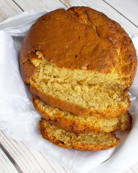 Plantain Bread, Plantain Recipes, Protein Bread, Soup Kitchen, Bread Ingredients, Just Bake, Bread Recipes Sweet, Jamaican Recipes, Caribbean Recipes