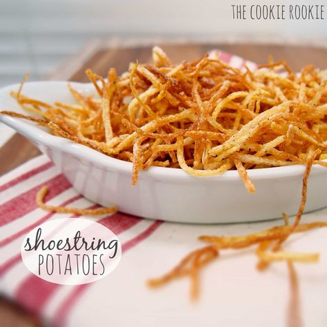 Shoestring Potato Fries are easy to make and taste amazing! These potatoes are the perfect side dish for so many dishes, from casual to fine dining! Shoestring Potatoes, Shoestring Fries, Tater Tots, Potato Fries, Favorite Side Dish, Potato Dishes, Side Recipes, Veggie Sides, Fried Food