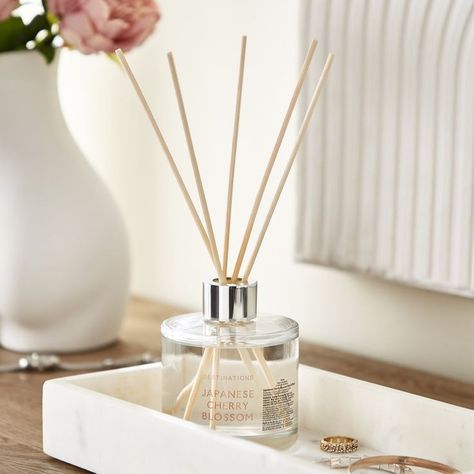 Simplistic Style, Scent Diffuser, Room Smells, Japanese Cherry Blossom, Candle Styling, Sweet Notes, Sweet Scents, Sweet Floral, Room Spray