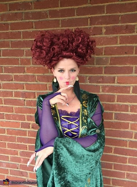 Hocus Pocus Makeup Winifred, Diy Winifred Sanderson Costume, Winifred Sanderson Costume Diy, Hocus Pocus Winifred Costume, Winifred Sanderson Hair, Winifred Sanderson Makeup, Winifred Costume, Winnifred Sanderson, Hocus Pocus Makeup