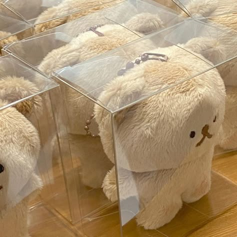 Aesthetic Plush, Plushies Cute, Beige Aesthetic, Cute Stuffed Animals, Brown Aesthetic, Aesthetic Themes, Cute Plush, White Aesthetic, Cute Icons