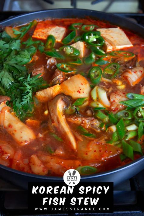 Korean spicy fish stew / Dongtae Jjigae / 동태찌개 is a perfect cold-weather soup made using frozen pollack. This version is made with homemade vegetable stock and no shellfish. Spicy Fish Stew, Korean Spicy Seafood Soup, Spicy Fish Soup, Korean Fish Stew, Recipes Using Fish Stock, Korean Fish Recipes, Kimchi Fish, Korean Soups And Stews, Spicy Fish Recipes