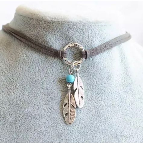 Soft Leather Choker Necklace With Silver Circle Center. Two Small Silver Feathers And A Turquoise Bead Accent The Necklace. A Little Bit Boho, A Little Bit Western. Adjustable To Fit Most Any Size Neck. 17.5” Long With 2” Extender. Feather Pendant Necklace, Charm Choker Necklace, Leather Choker Necklace, Turquoise Leather, Fashion Bohemian, Feather Pendant, Silver Feather, Feather Charms, Costume Jewelry Necklaces