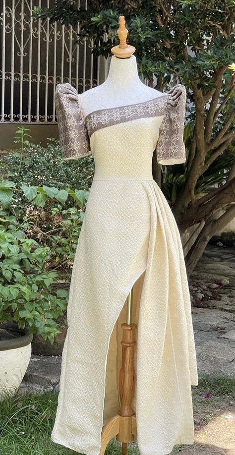 Filipiana Dress Modern Barong Tagalog, Filipiñana Gown Modern, Filipiniana Modern Dress, Filipiniana For Oath Taking, Filipiñana Dress Traditional, Balintawak Dress, Filipina Dress Traditional, Republic Day Outfit Indian, Filipiñana Dress Modern For Graduation