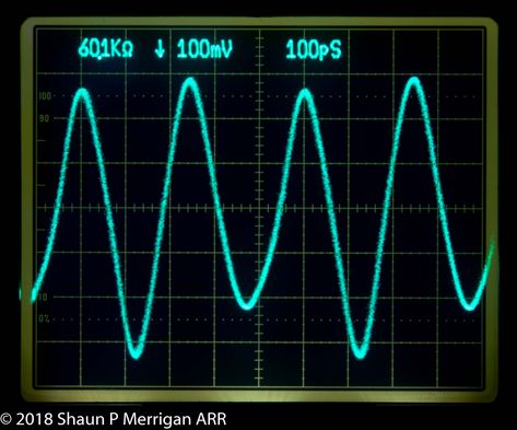 https://flic.kr/p/QrfqLZ | 4 GHz Sine Wave (1) | with 7T11A 7S11 4GHz Sine Wave. The asymmetry is caused by the doubler. Make A Video Game, Sine Wave, Mood Board, Repair, Desk