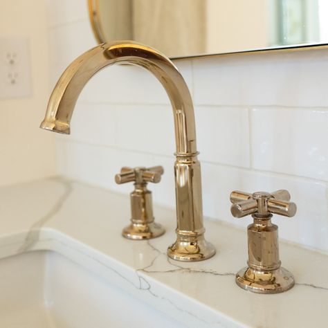 Fixtures: The jewelry of your bathroom. Just like the perfect piece of jewelry completes an outfit, plumbing fixtures add that finishing touch of elegance to your bathroom space. Brass is in, but not your 90's brass - there are all sorts variations of brass to make your home sparkle! Don't like brass? That's okay, Chrome and Brushed Nickel are timeless classics that don't disappoint or check out Polished Nickel for an extra touch of elegance! Let us help make your bath shine! #bathroomd... Polished Nickel Bathroom Fixtures, Brass Bathroom Fixtures, Polished Nickel Bathroom, Brass Bathroom, Bathroom Space, Plumbing Fixtures, Bathroom Renovation, Bathroom Fixtures, Polished Nickel