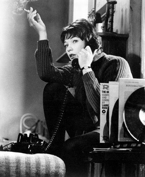 Shirley Maclaine, Flamboyant Natural, Virginia Woolf, Vintage Hollywood, Hollywood Stars, On The Phone, Historical Photos, Back In The Day, Old Hollywood