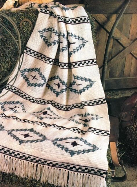 Vintage Crochet Blanket Pattern Native American Navajo Indian - Etsy Tinna Crochet, Crochet Navajo, Indian Crochet, Motifs Afghans, Crochet Stripes, Native American Blanket, Navajo Pattern, Aztec Blanket, Afghans Crochet