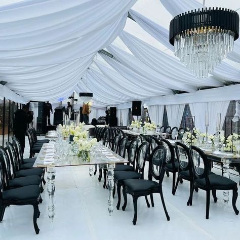 Simple and minimalistic wedding hall decor South African Traditional Wedding Decor, Lobola Decor Ideas, Wedding Hall Decor, African Traditional Wedding Decoration, Wedding Reception Slideshow, Black Wedding Decorations, White Weddings Reception, Black And White Wedding Theme, Minimalistic Wedding