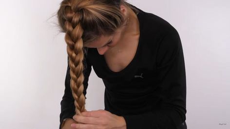 How To Braid Your Hair To Get Waves, Braid Beach Waves, Braided Hair Curls Beach Waves, Air Dry Waves Overnight, Diy Waves Hair No Heat, Beach Waves Braid Overnight, How To Get Natural Waves Overnight, How To Get Beach Waves Naturally, Waves From Braids Overnight