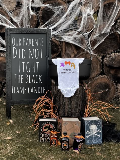 Hocus Pocus Nursery, Halloween Baby Announcement Ideas, Adams Family Gender Reveal, Hocus Pocus Themed Gender Reveal, Hocus Pocus Gender Reveal Party, Witch Gender Reveal Ideas, Halloween General Reveal, Hocus Pocus Gender Reveal Ideas, Baby Shower Ideas October