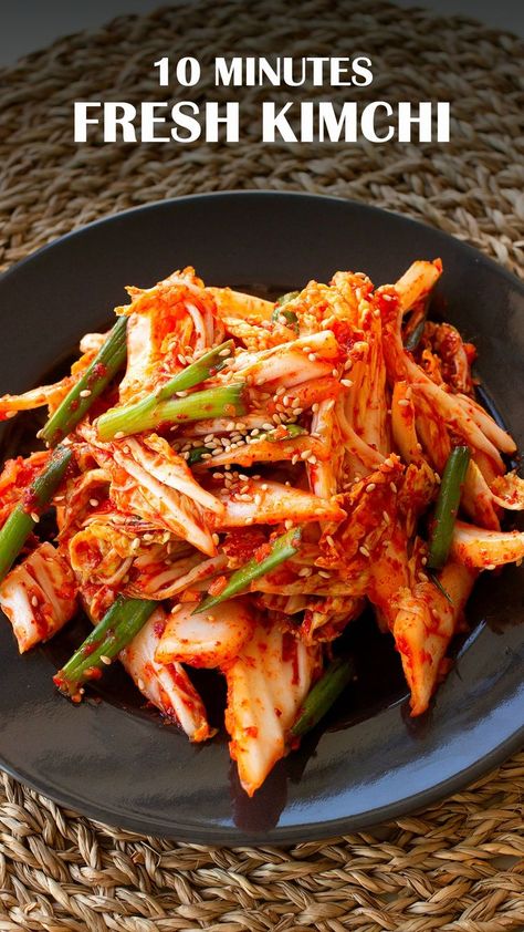 Kimchi Kimchi Recipe Ideas, Fresh Kimchi Recipe, Kimchi Soup Recipe, Korean Food Kimchi, Kimchi Recipes, Kimchi Soup, Quick Kimchi, Fresh Kimchi, Make Kimchi