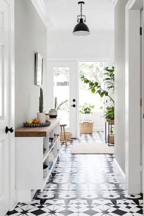 A small entryway doesn’t have to feel cramped! These 30 ideas offer stylish storage and home entrance decor solutions that make every inch count. Click now for inspiration! Small Entryway Ideas, Small Entryways, Small Entryway, Entryway Ideas, Home Entrance Decor, Home Entrance, Space Saving Solutions, Entrance Decor, House Entrance