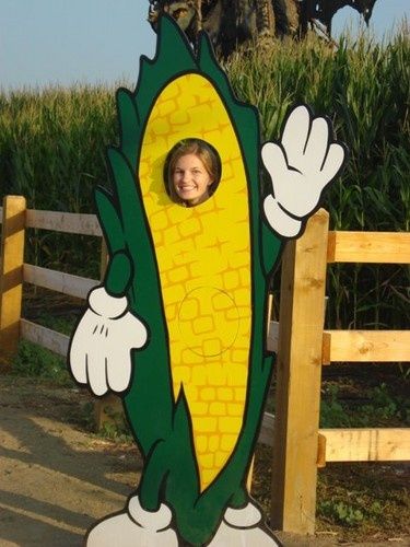 Corn Festival Decor, Corn Festival Ideas, Church Harvest Festival Ideas, Fall Photo Booth, Harvest Activities, Pumpkin Patch Corn Maze, Corn Festival, Fall Festival Decorations, Pumpkin Patch Ideas