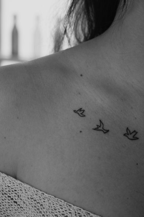 three little birds.. Outline Of Bird Tattoo, Three Small Birds Tattoo, 3 Little Birds Tattoo Bob Marley, Three Bird Tattoo, Bird Tattoo Outline, Three Person Tattoo, 3 Little Birds Tattoo, Bird Outline Tattoo, Bird Tattoo Collarbone