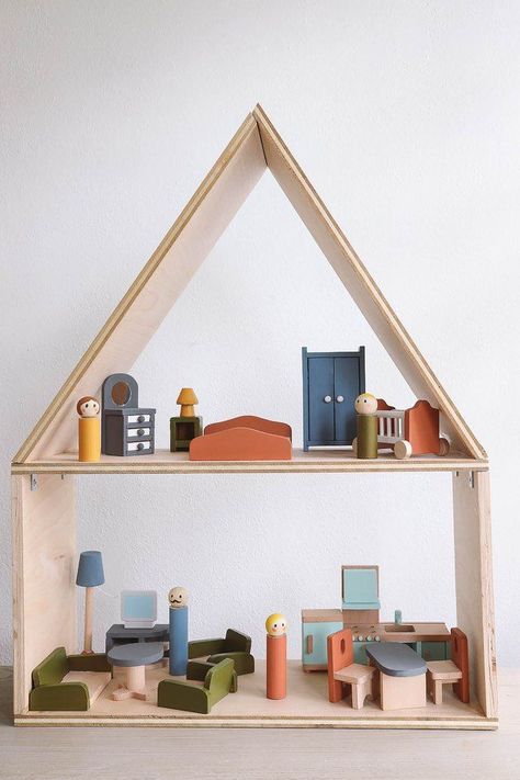 DIY wooden Scandi-style dollhouse with wood dolls and furniture Peg Doll House Diy, Diy Wood Dollhouse, Triang Dolls House, Plan Toys Dollhouse Makeover, Kid Kraft Dollhouse Makeover, Scandi Dolls House, Wood Doll House Simple, Wood Dollhouse, Curiosity Approach