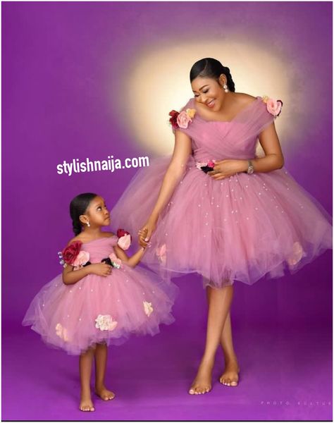 Fascinating And Adorable Mother and Daughter. Volume 4. - Stylish Naija Mother And Daughter Birthday Dress, Mom Daughter Matching Dresses Birthday, Mommy Daughter Dresses, Mom Daughter Matching Dresses, Mommy Daughter Pictures, Baby Christening Dress, Big 30, Baby Photography Backdrop, Mother Daughter Photoshoot