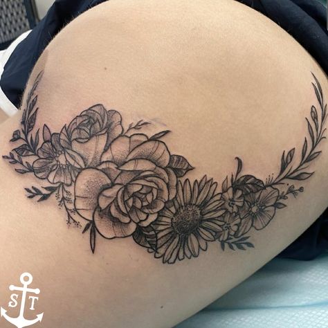 Bridge Tattoo, Upper Thigh Tattoos, Autumn Tattoo, Hip Thigh Tattoos, Thigh Piece, Line Work Tattoo, Ink Master, Mom Tattoos, Thigh Tattoo