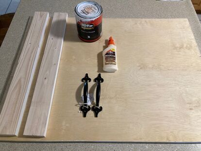 How To Make A Stove Top Cover Diy, Stove Top Cover Diy, Extra Counter Space, Diy Wood Stove, Getting Rid Of Mice, Clean Kitchen Cabinets, Large Serving Trays, Stove Top Cover, Oak Kitchen Cabinets