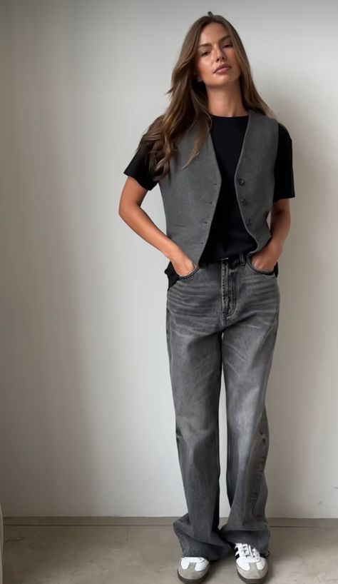 Grey Gilet Outfit, Grey Waistcoat Outfit Women, Open Vest Outfit, Gray Vest Outfit Women, Grey Vest Outfit Women, Gray Vest Outfit, Grey Vest Outfit, Woman Vest Outfit, Waistcoat Outfit Women