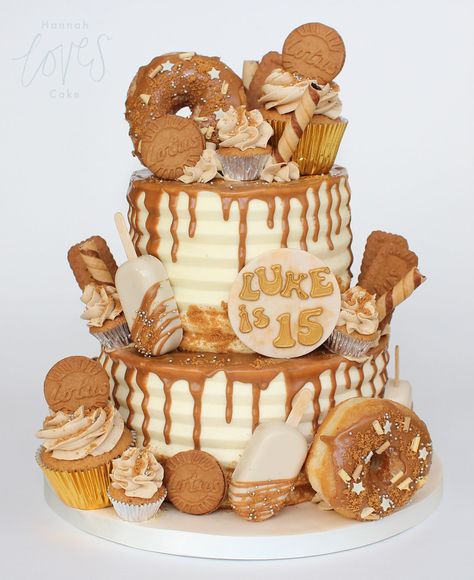 Biscoff Cake Decoration Ideas, Biscoff Cakesicles, Biscoff Cake Decoration, Biscoff Birthday Cake, Biscoff Buttercream, Biscoff Cupcakes, Biscoff Cake, Biscoff Biscuits, 21st Cake