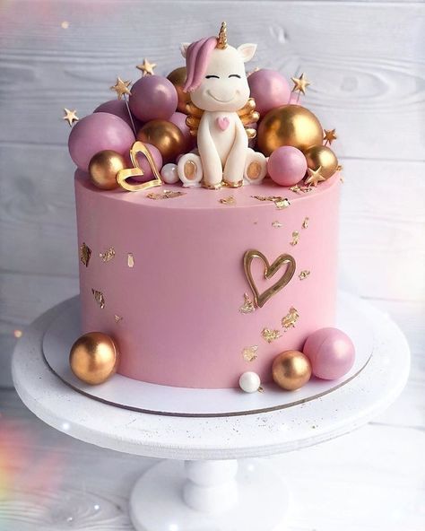 Candy Birthday Cakes, Beautiful Cake Designs, Unicorn Birthday Cake, 1st Birthday Cakes, Beautiful Birthday Cakes, Creative Birthday Cakes, Baby Birthday Cakes, Pretty Birthday Cakes