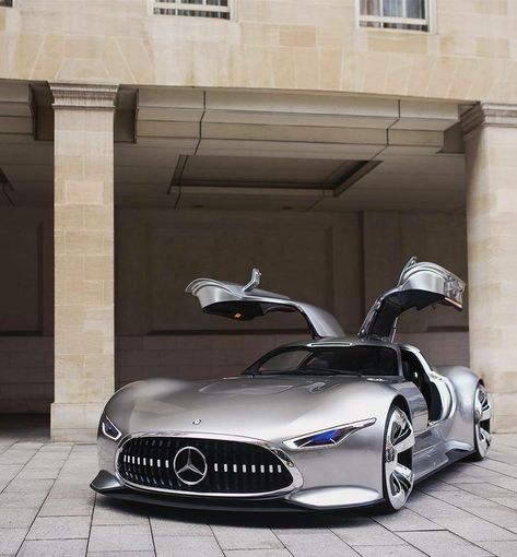 Futuristic Mercedes concept car #mercedes #mercedesbenz #mercedes_benz #mercedesfans #maybach Car Futuristic, Mercedes Concept, C 63 Amg, مرسيدس بنز, Cars Mercedes, Futuristic Aesthetic, Awesome Cars, Mercedes Car, Mercedes Benz Cars